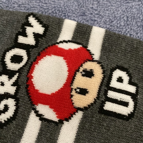 Nintendo Super Mario Socks NWOT - Picture 3 of 6
